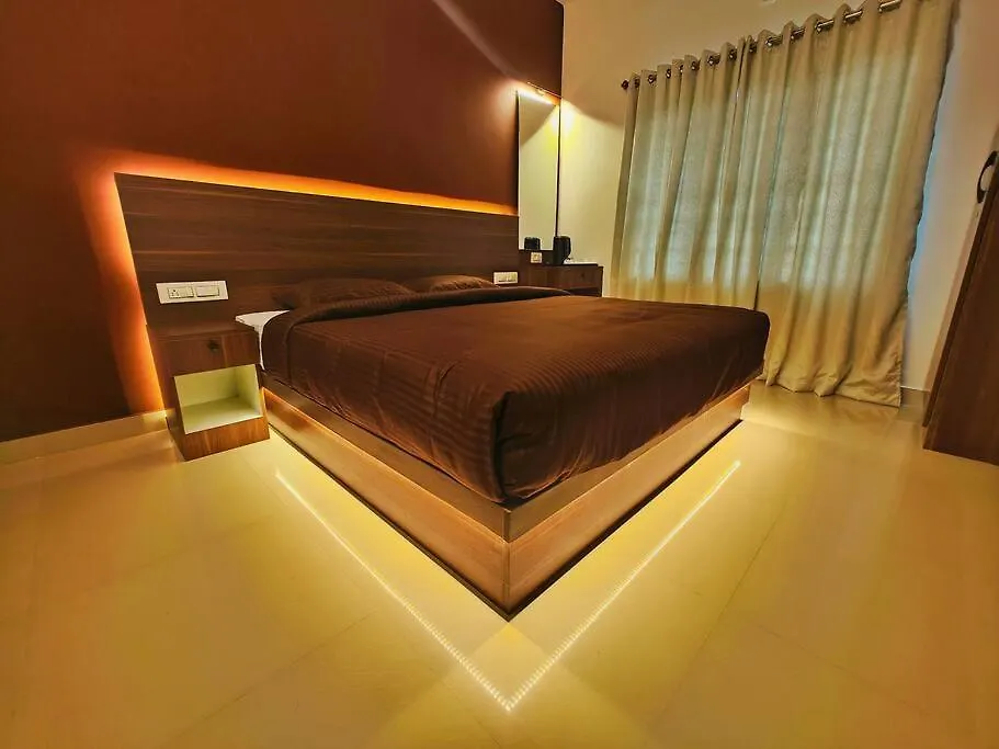 The Explorers Nest - Where Journeys Find Peace Villa Anachal India